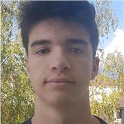 Etudiant en master de géopolitique donne cours à des lycéens